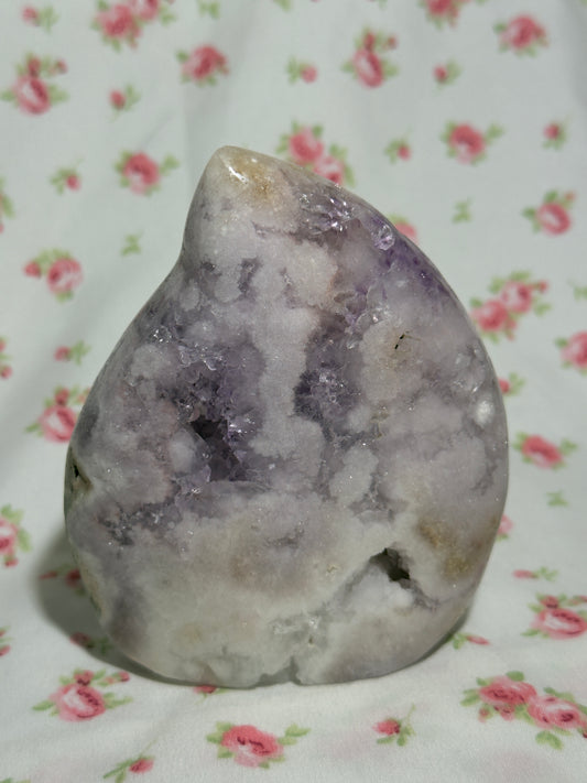 Gorgeous Sparkly Pink Amethyst Flame
