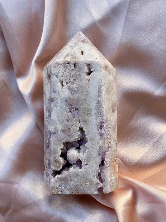 Lavender Pink Amethyst Tower